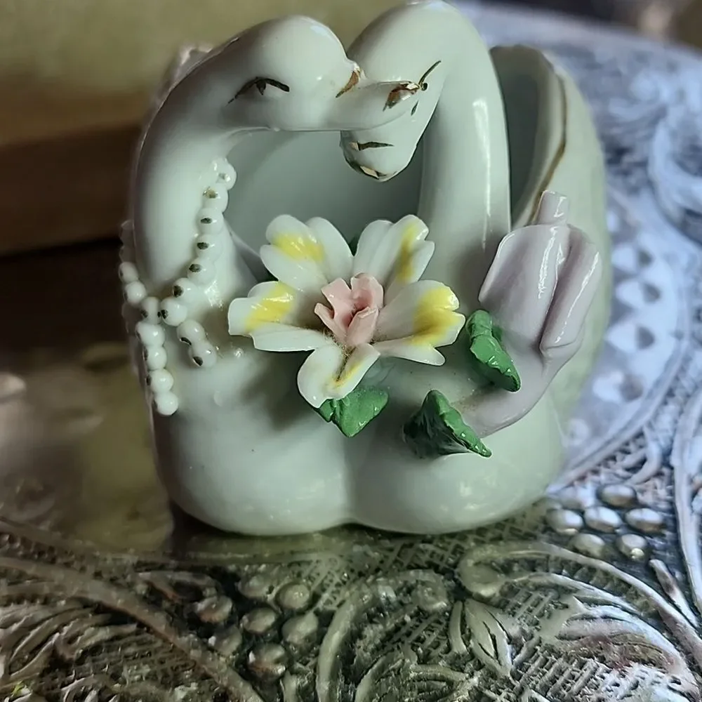 Lovely Vintage Swan Couple Trinket Dish Coquette